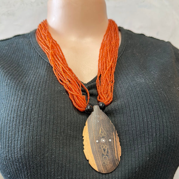 Wooden Medallion Beaded Necklace 4 (amber)