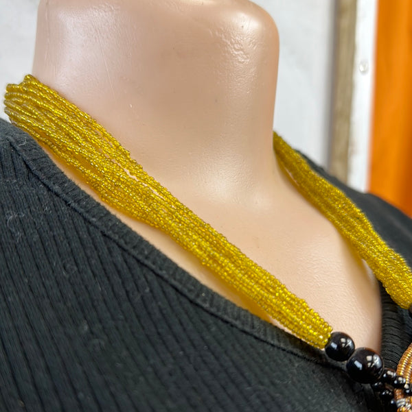 Pearl Beaded Necklace (mustard yellow)