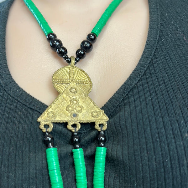 Ashanti Beaded Necklace (green symbol pyramid )